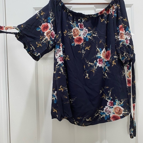 NEW Off the Shoulder Blouse, 2X - Picture 1 of 7